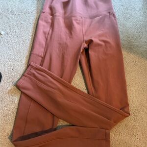 Vuori Rust Orange High-Waisted Leggings